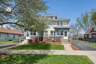 362 Evans Avenue, Aurora, IL 60505
