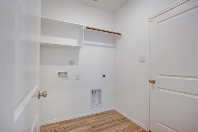 3719 Mccrary Falls Way, Richmond, TX 77406