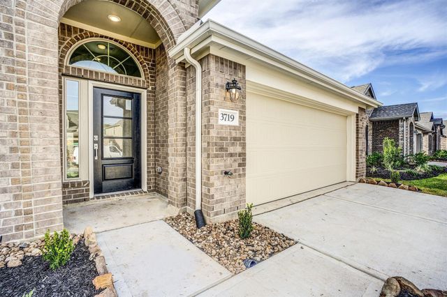 3719 Mccrary Falls Way, Richmond, TX 77406