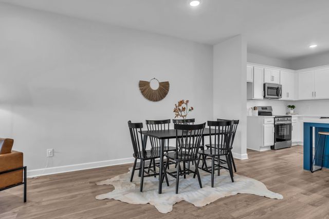 610 Granbury Pvt Drive, Hendersonville, TN 37075