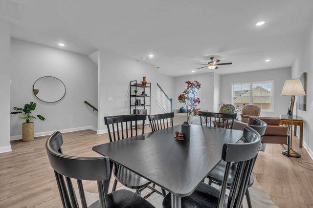 610 Granbury Pvt Drive, Hendersonville, TN 37075