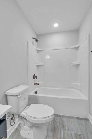 610 Granbury Pvt Drive, Hendersonville, TN 37075