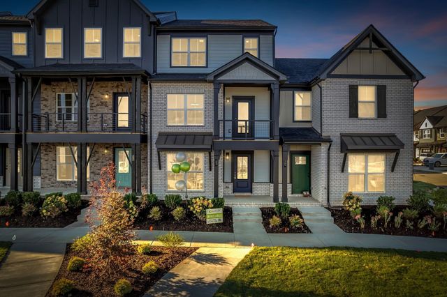 610 Granbury Pvt Drive, Hendersonville, TN 37075