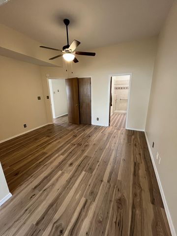 5201 Purcell Drive NE, Albuquerque, NM 87111