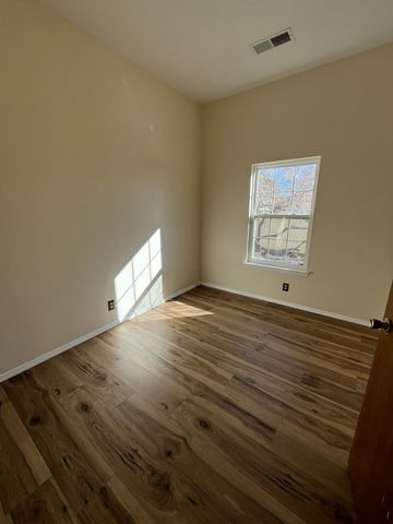 5201 Purcell Drive NE, Albuquerque, NM 87111