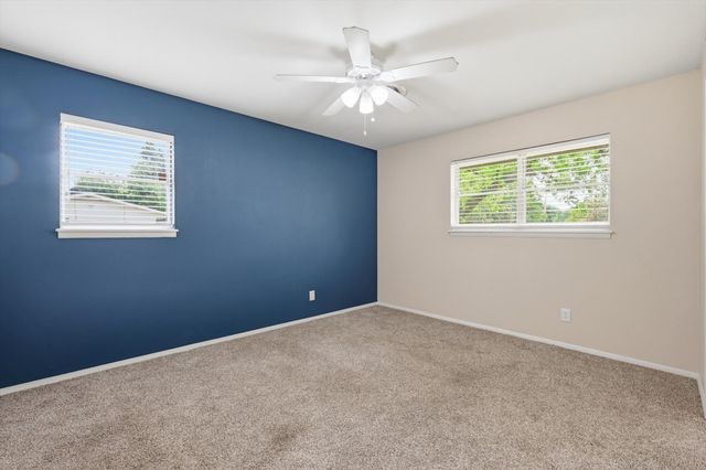 713 Waggoner Drive, Arlington, TX 76013