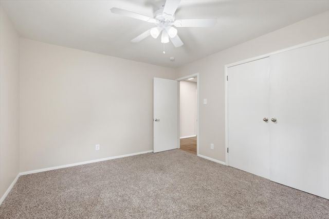 713 Waggoner Drive, Arlington, TX 76013