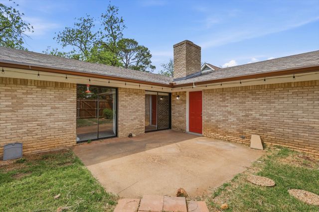 713 Waggoner Drive, Arlington, TX 76013