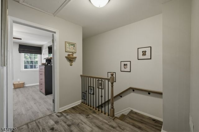 58 Oriole Dr, Allamuchy Twp., NJ 07840