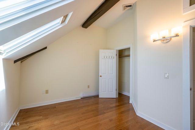 37 Clark Street APT 4, Saratoga Springs, NY 12866