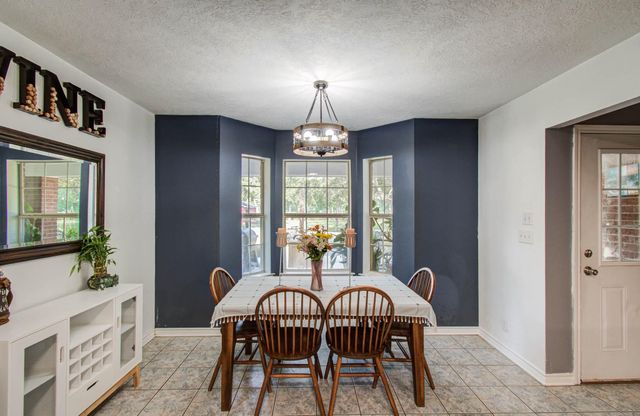 1139 County Road 2103, Weimar, TX 78962