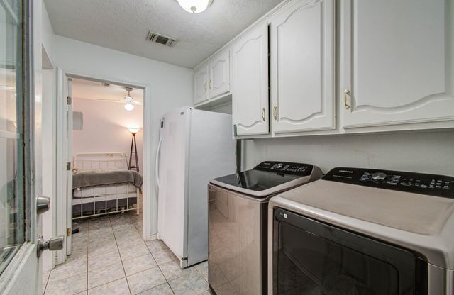 1139 County Road 2103, Weimar, TX 78962