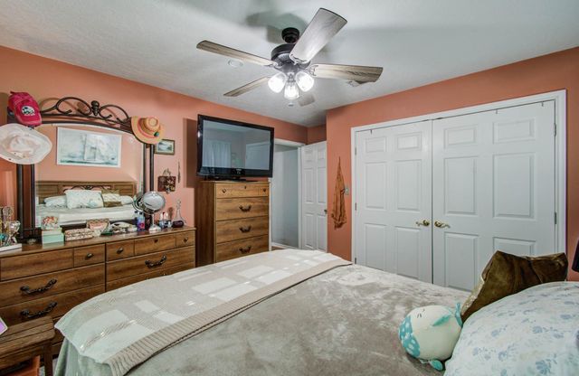 1139 County Road 2103, Weimar, TX 78962