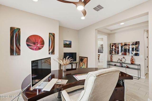 2504 E Josephine View Drive, Green Valley, AZ 85614