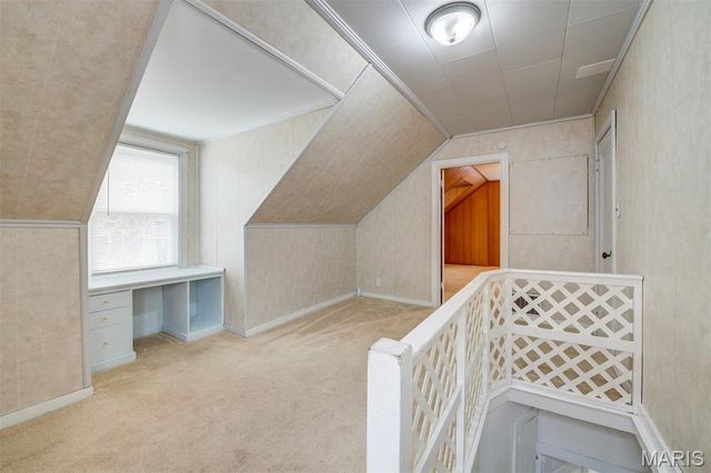 7710 Saint Albans Avenue, St Louis, MO 63117