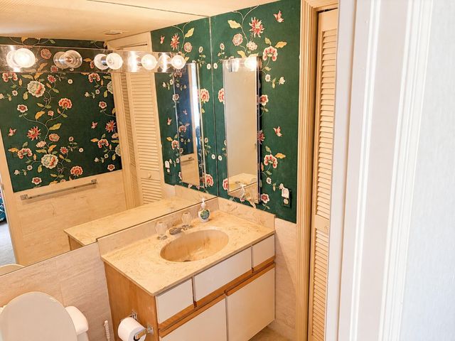 3407 S Ocean Boulevard, Highland Beach, FL 33487