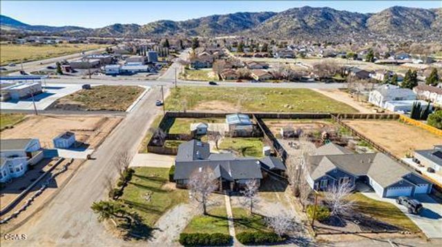 21101 Angel Street, Tehachapi, CA 93561