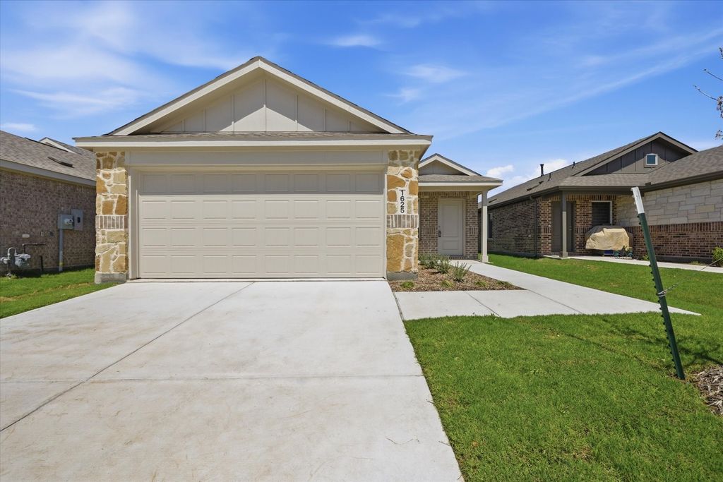 1625 Elliott Road, Howe, TX 75459