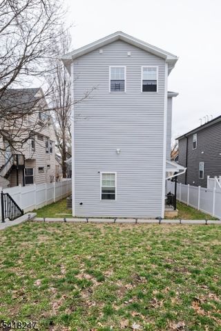 81 N Grove St 3, East Orange City, NJ 07017