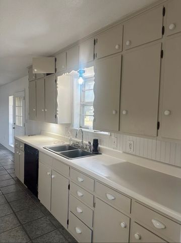 226 CR 1557, Chico, TX 76431