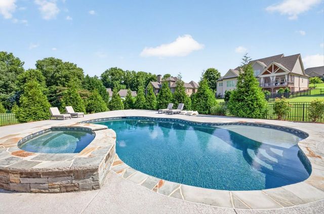 140 Harmony Grove Lane, Jefferson, GA 30549