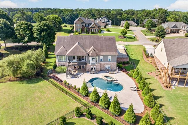 140 Harmony Grove Lane, Jefferson, GA 30549