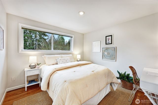 14627 SE Newport Way, Bellevue, WA 98006