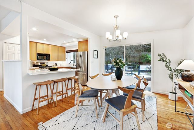 14627 SE Newport Way, Bellevue, WA 98006