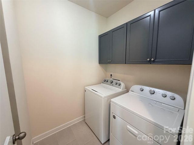 5070 Watersail Way, Lake Wylie, SC 29710