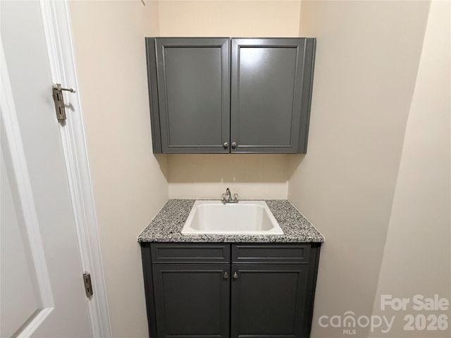 5070 Watersail Way, Lake Wylie, SC 29710