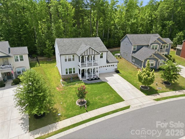 5070 Watersail Way, Lake Wylie, SC 29710