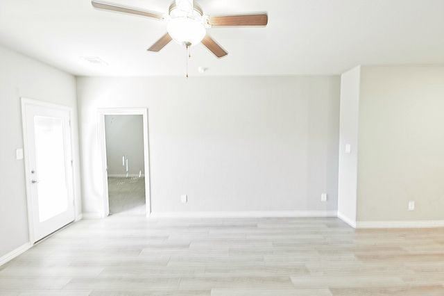 3913 Murvaul Drive, Farmersville, TX 75442