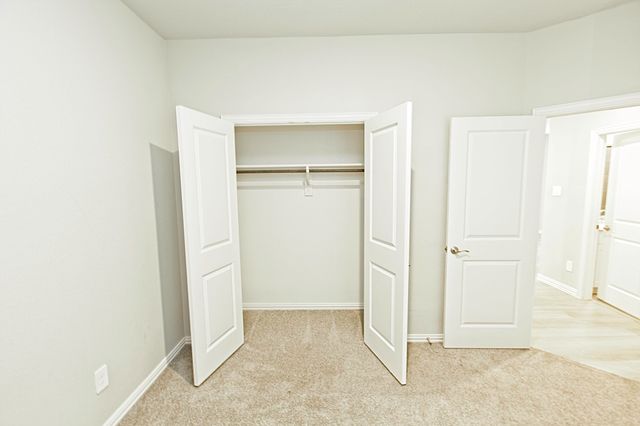 3913 Murvaul Drive, Farmersville, TX 75442