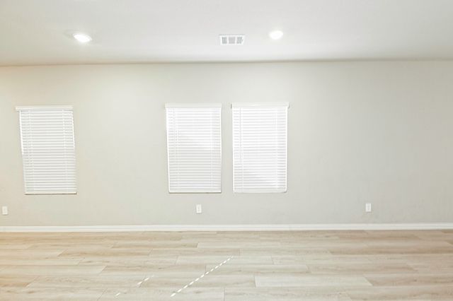 3913 Murvaul Drive, Farmersville, TX 75442