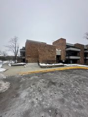 1813 Hemlock Place 311, Schaumburg, IL 60173