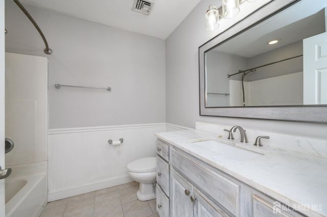 1212 Pemberton Street, Toms River, NJ 08757