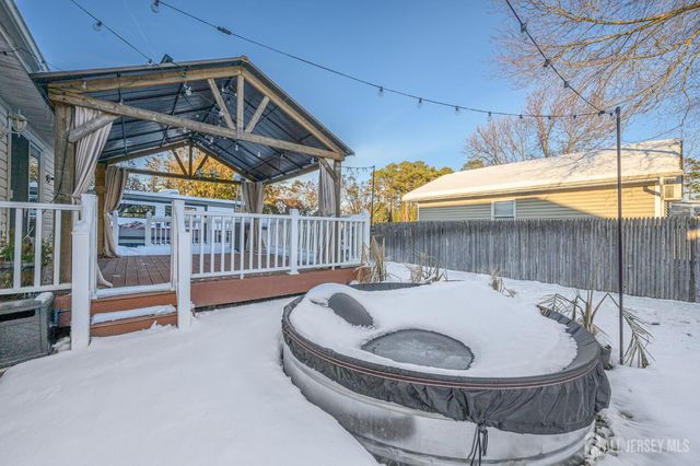 1212 Pemberton Street, Toms River, NJ 08757