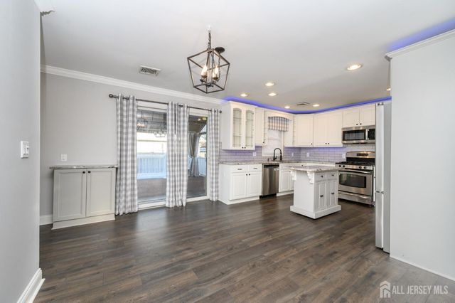 1212 Pemberton Street, Toms River, NJ 08757