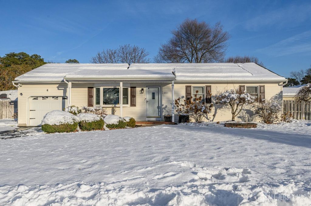 1212 Pemberton Street, Toms River, NJ 08757