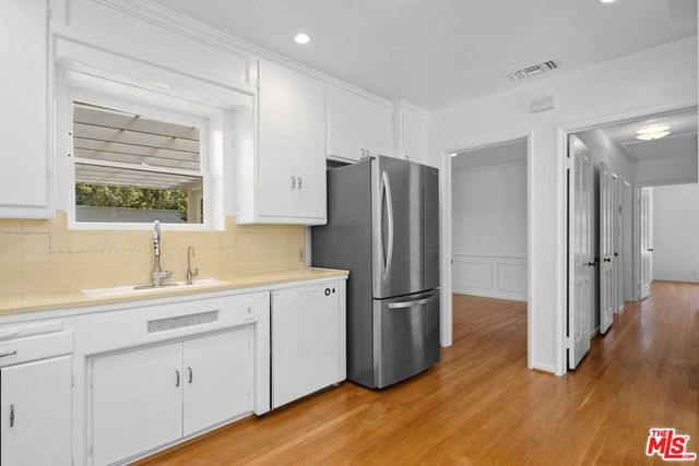 513 Arbramar Avenue, Los Angeles, CA 90272
