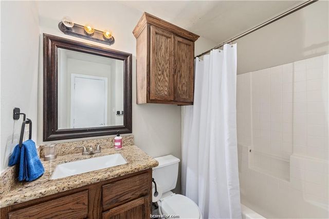 1209 Oney Hervey Drive, College Station, TX 77840