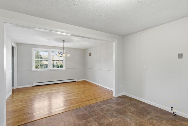 11 Valerie Drive, Vernon, CT 06066