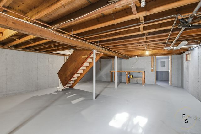 11 Valerie Drive, Vernon, CT 06066