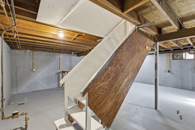 11 Valerie Drive, Vernon, CT 06066