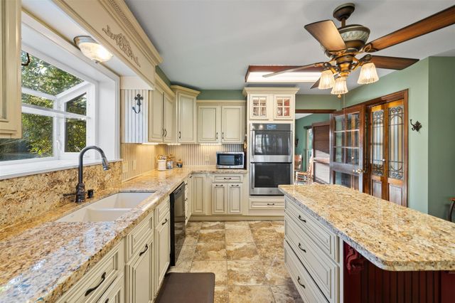 25948 Nelson Road, Hempstead, TX 77445