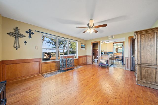 25948 Nelson Road, Hempstead, TX 77445