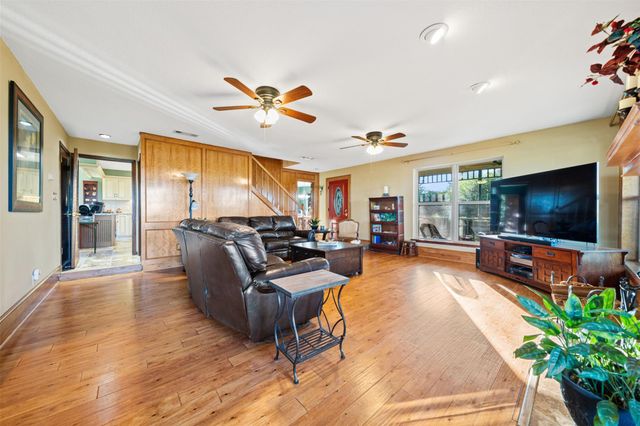 25948 Nelson Road, Hempstead, TX 77445