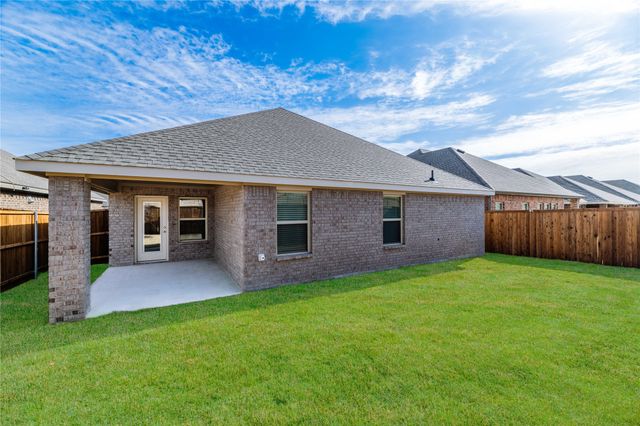 411 Revolution Road, Fate, TX 75189