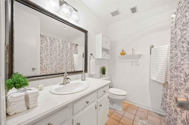 1669 Prairie Grove Drive, Houston, TX 77077