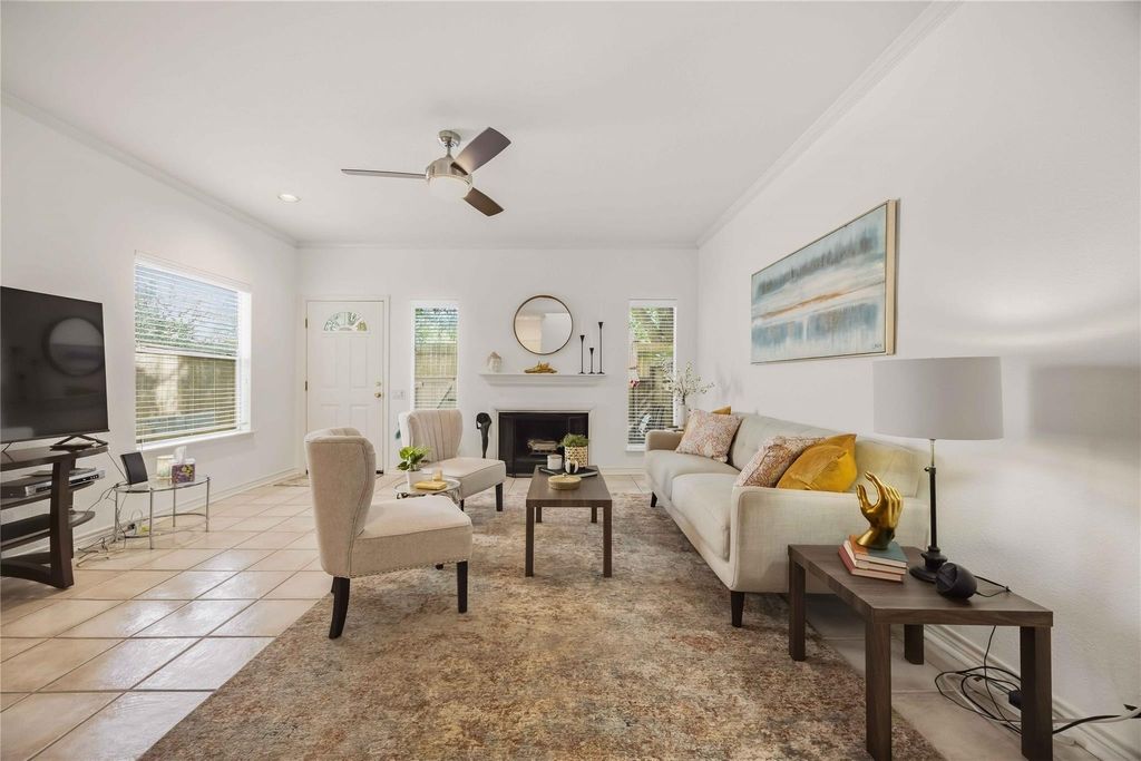 1669 Prairie Grove Drive, Houston, TX 77077